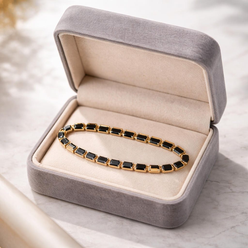 Elegant Black Stone Gold Bracelet