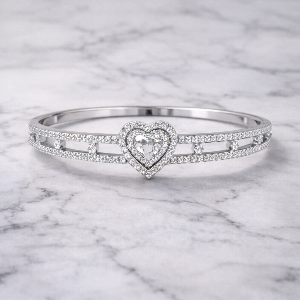 Luxury Heart Crystal Bracelet for Women – Elegant Silver Bracelet