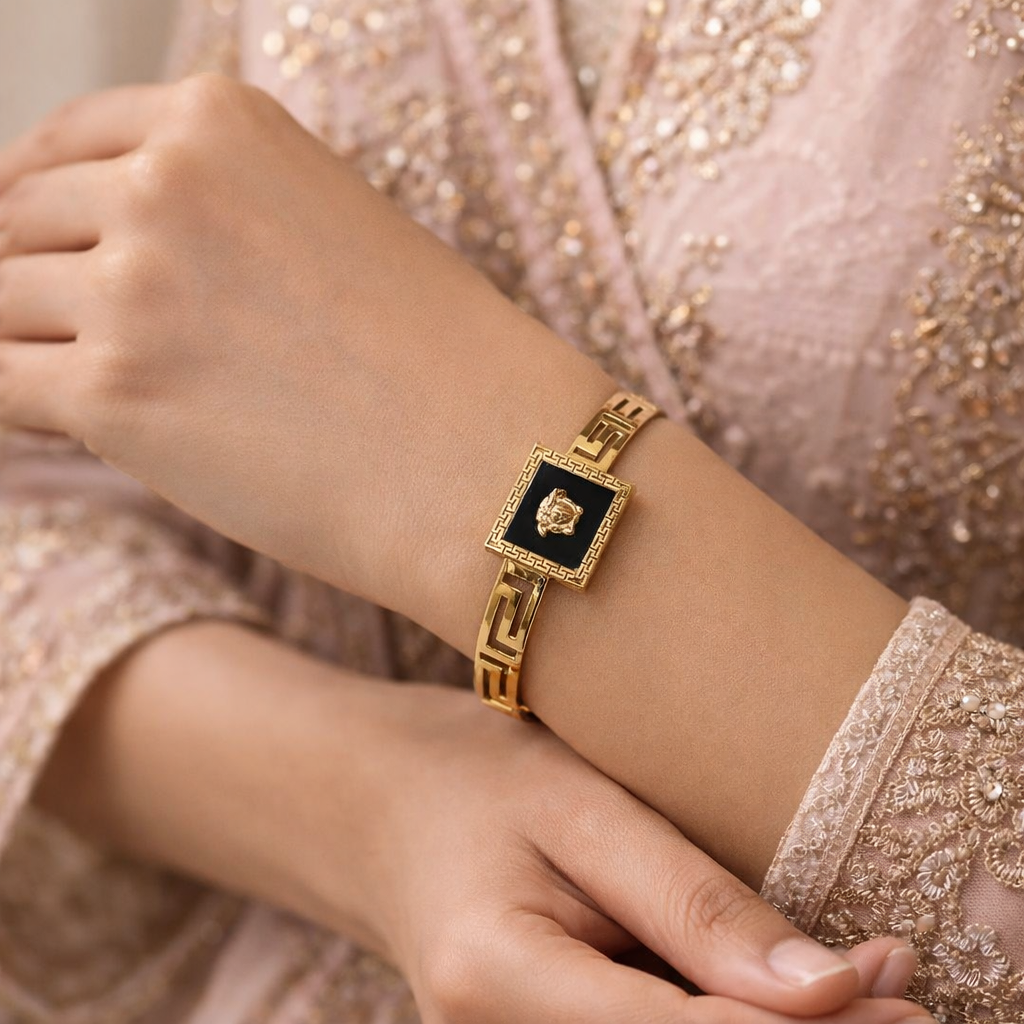 Luxury Black Dial Gold Bracelet Watch